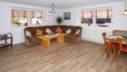 achatz-arber-gruppenferienhaus-bayerischer-wald-wohnzimmer
